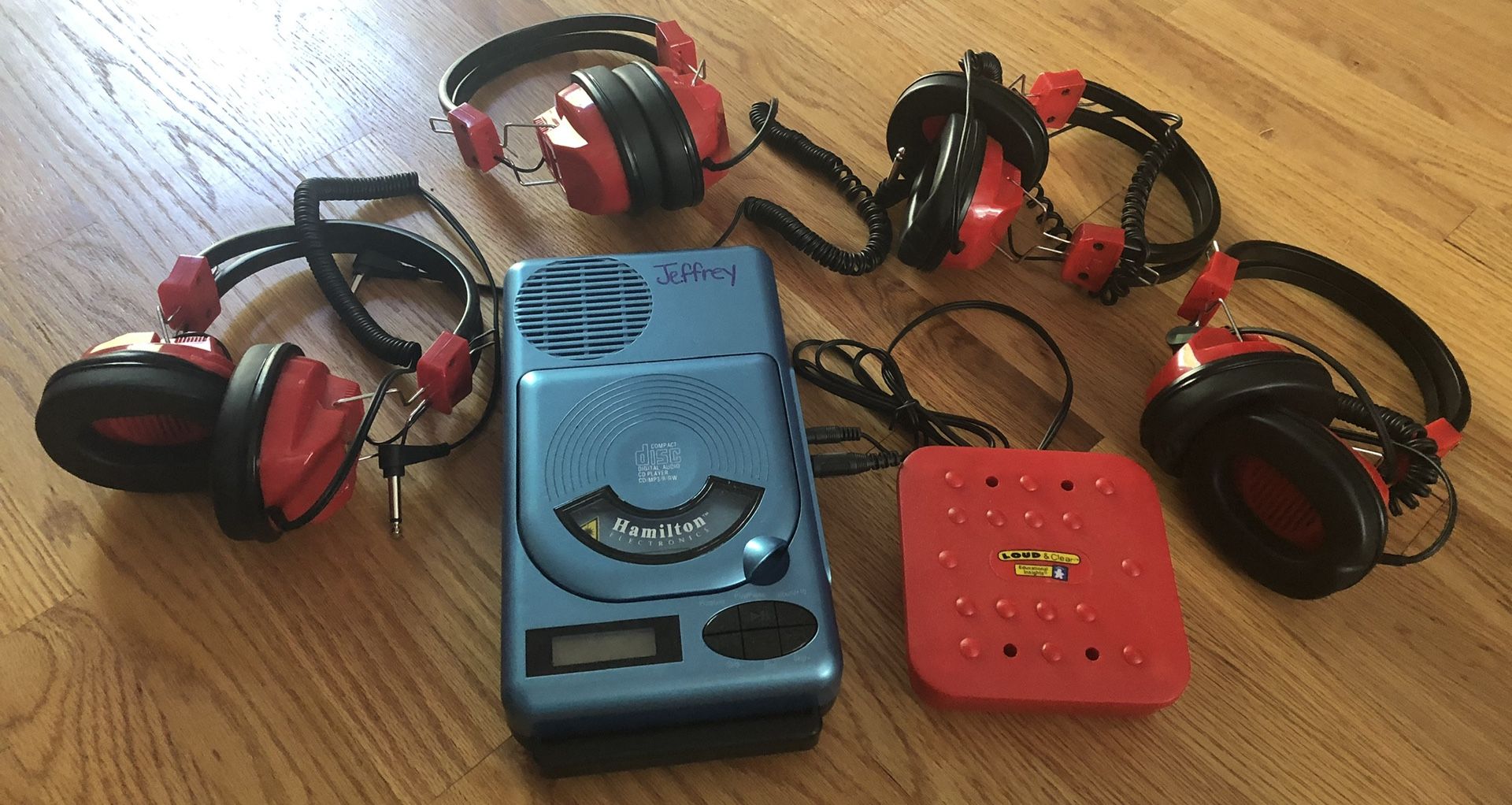 Classroom Listening Set / CD Player / Headphones