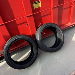 2 Pirelli P Zero Tires 255/40/19
