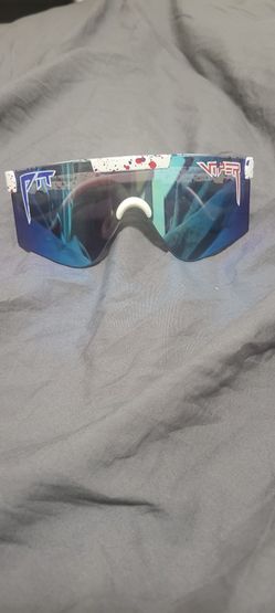 Red And Blue Pit Vipers. In Good Condition
