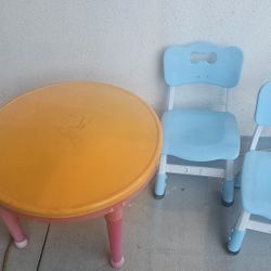 Kids Table And Chairs