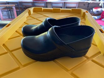 Dansko size 36