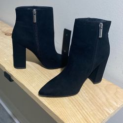 Black Heeled Boots