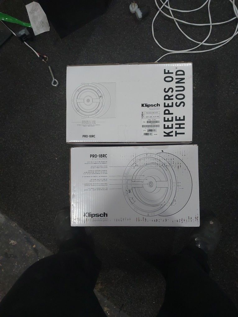 Klipsch 18 RC In Ceiling Speakers  One Pair New In Box