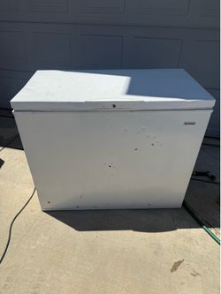 Top loading freezer