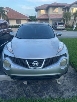 Nissan Juke SUV – Silver