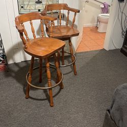 Stools/chairs
