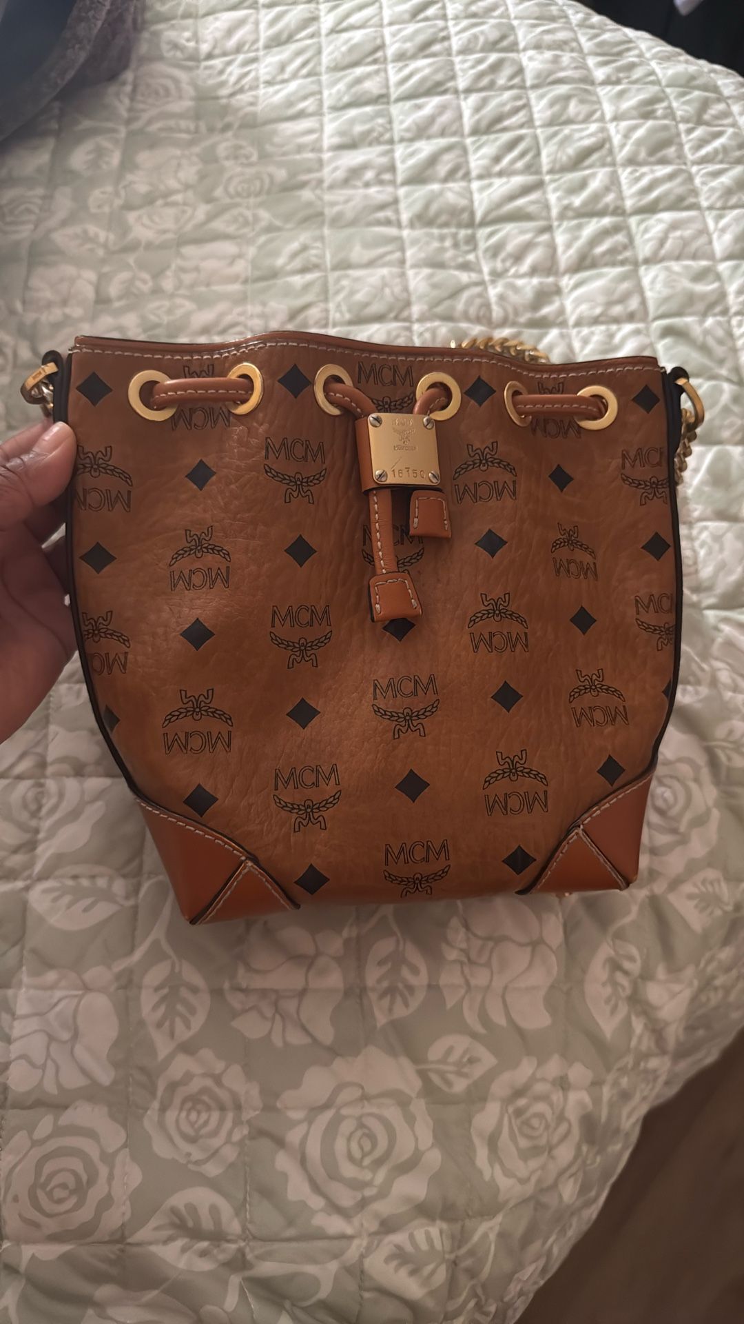 MCM MINI BUCKET BAG