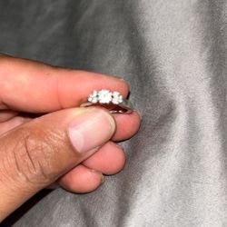Unique Beautiful Engagement Ring For Sale