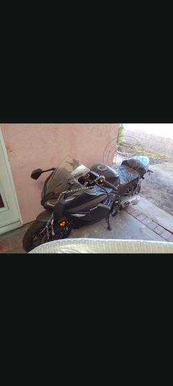 Venom 250