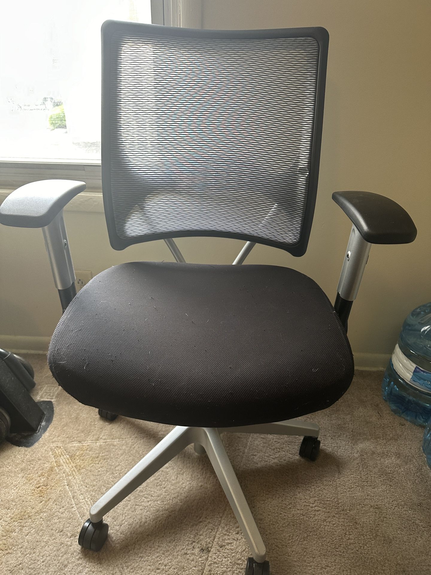 Adjustable Ergonomic Office Chair
