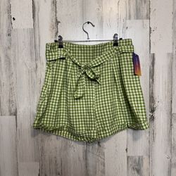 Green shorts