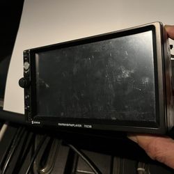 Car Indash Radio 7023B