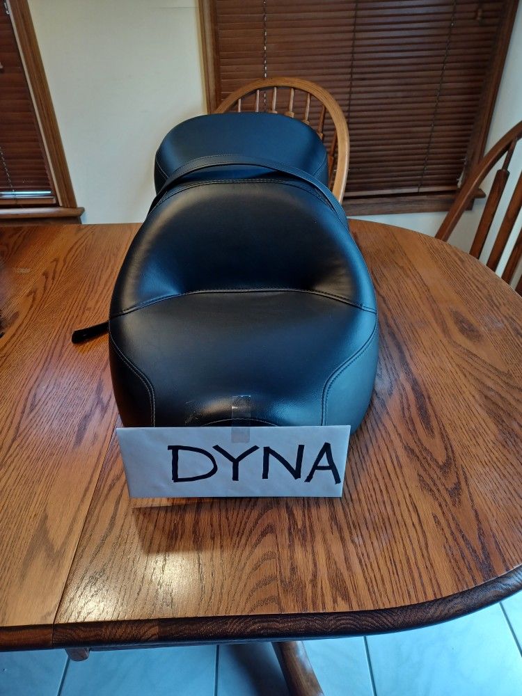 Dyna And Softail Series Seats