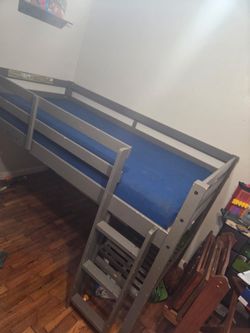 Kids bed