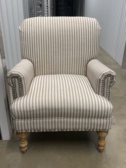 Side chair X2
