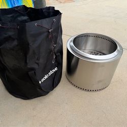 BRAND NEW NEVER USED SOLO STOVE