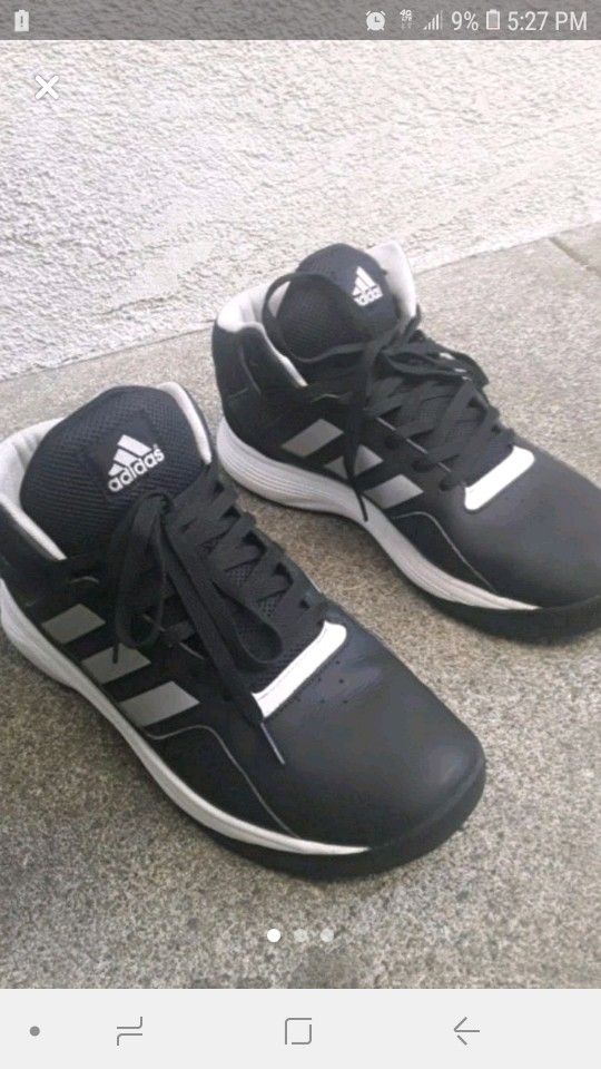 Size 12 mens Adidas shoes only $10!!!!
