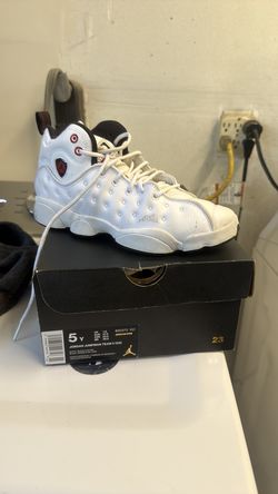 Jordan jump man team 2