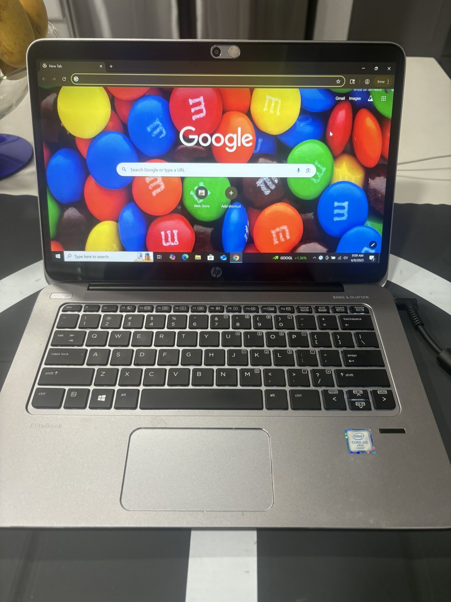 HP ÉLITEBOOK model # 1030 G1 … comes with BANG & OLUFSEN SOUND VERY CLEAR 128 GB SOLID STATE M2 SATA …( capacity ) 8.0 GB MEMORY WINDOWS 10 Professi