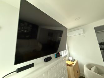 Samsung TV 65in Crystal UHD 4k  