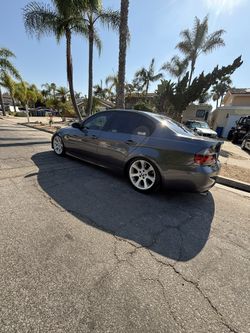 2006 BMW 325i