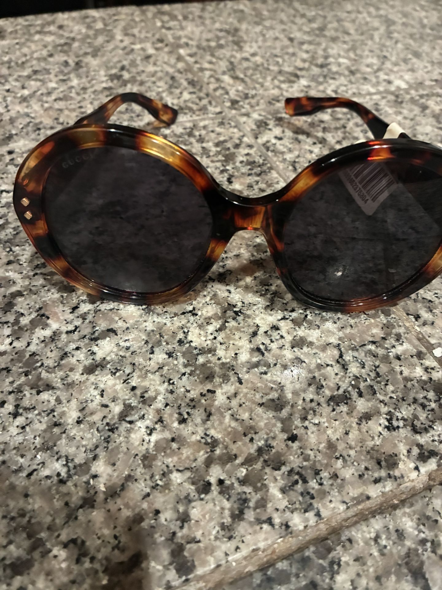 Gucci woman sunglasses 