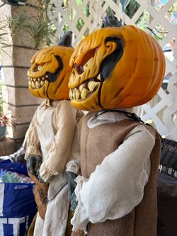 Halloween Pumpkin Scarecrow Figures – Set of 2