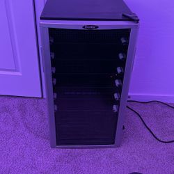 Danby Mini Fridge Best Offer Takes It