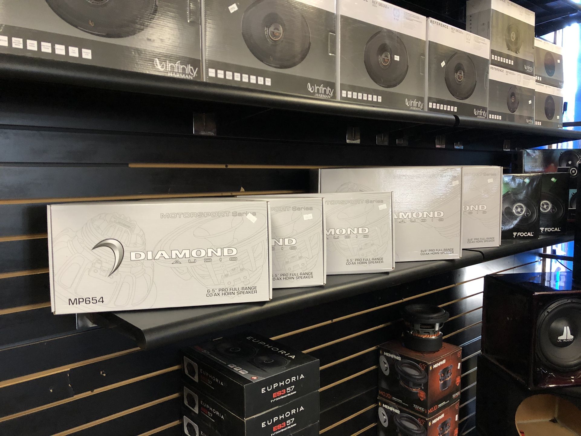 Diamond Audio Pro Speakers 