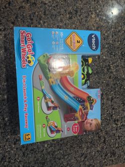 Vtech 3-in-1 launch and play raceway