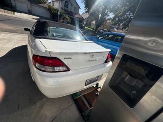 Toyota  SLE v6  2001 3.0 L convertible