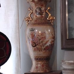 Antique Chinese Vase About 2ft Tall
