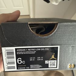Jordan 1 Retro Low