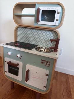 Janod Cooker Reverso Wooden Play Kitchen (Double-Sided)