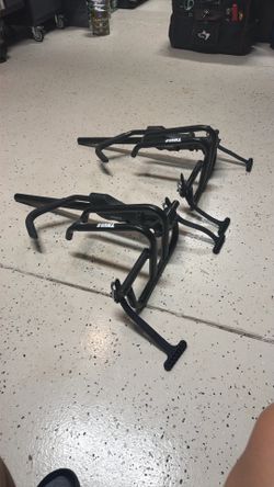 Thule Insta-Gater truck bed bike rack