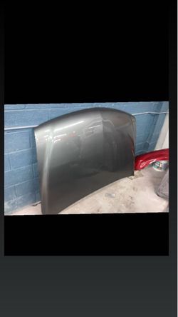Hood From A 01 Silverado 1500