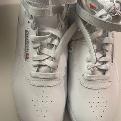 Reebok White Shoes 