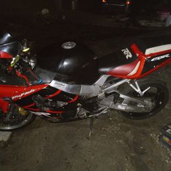 2000 Honda Cbr 929 Fireblade