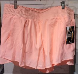 Women's Peach Sorbet Colored Bike Liner Shorts 
$6 (One Available In Size XXXL 22)