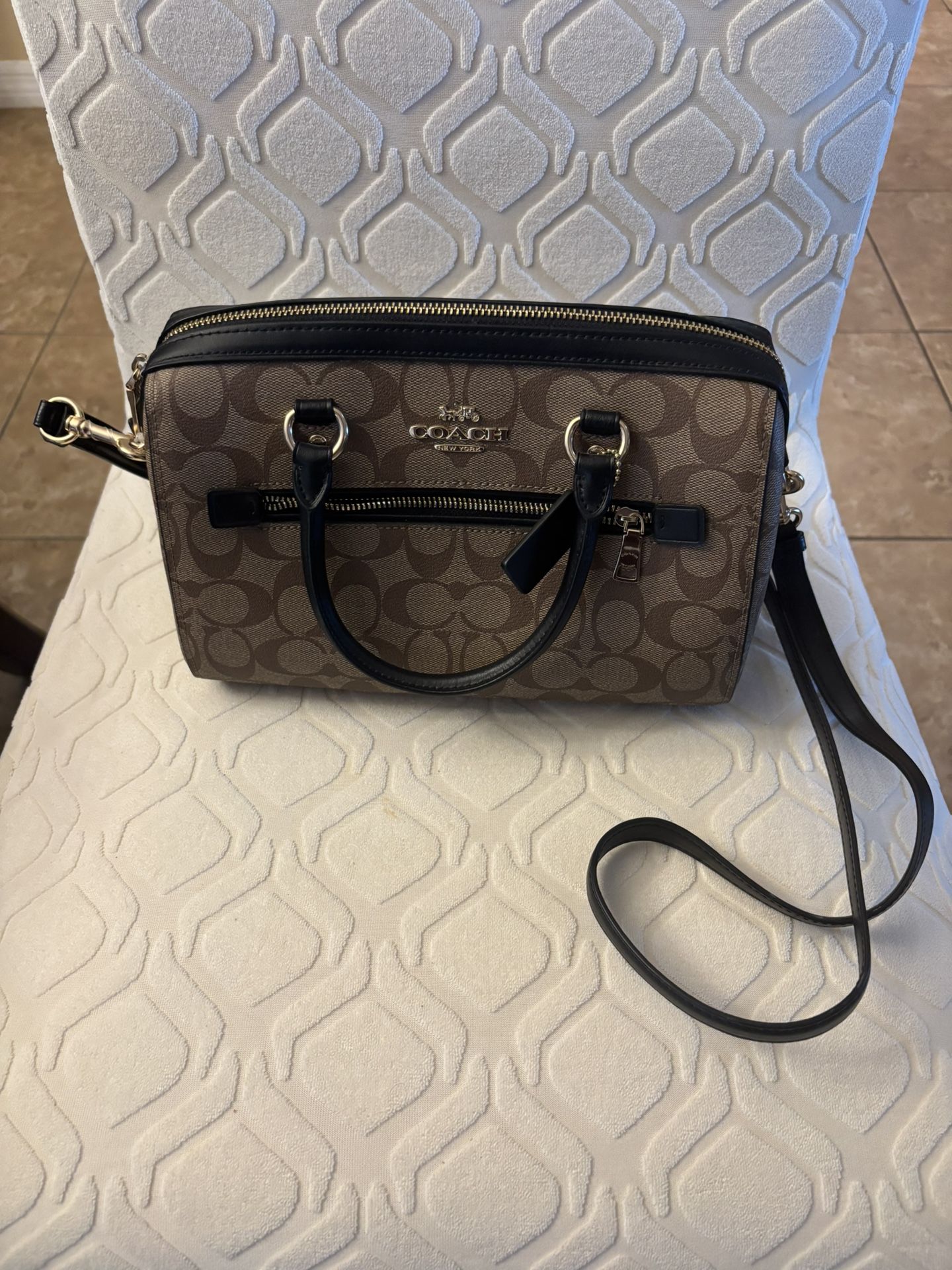Coach Brown Signature Women's Bag