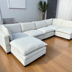 BIG Sectional Cloud Couch ! Sofa Delivery Available 🚚