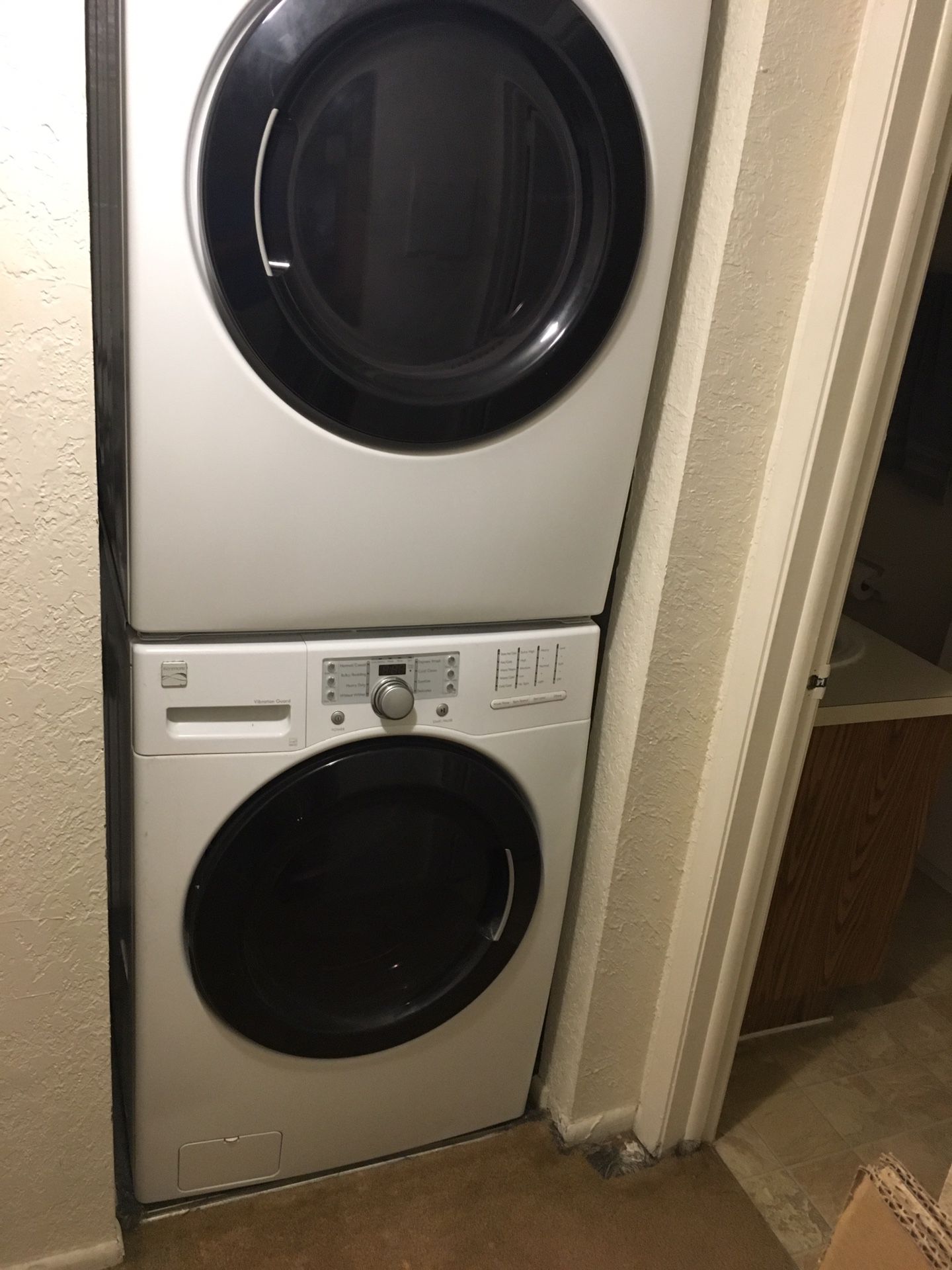 Kenmore full-size washer and dryer set front loading in excellent condition can be stackable or side-by-side comes with stacking kit we are moving no