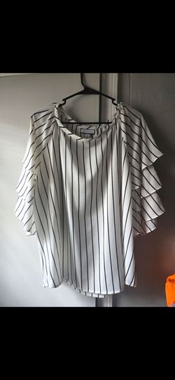 Charter Club Women's White & Black Striped Ruffle Sleeve Blouse