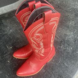 Ladies. Red.   Cowboys Boots.  7. 