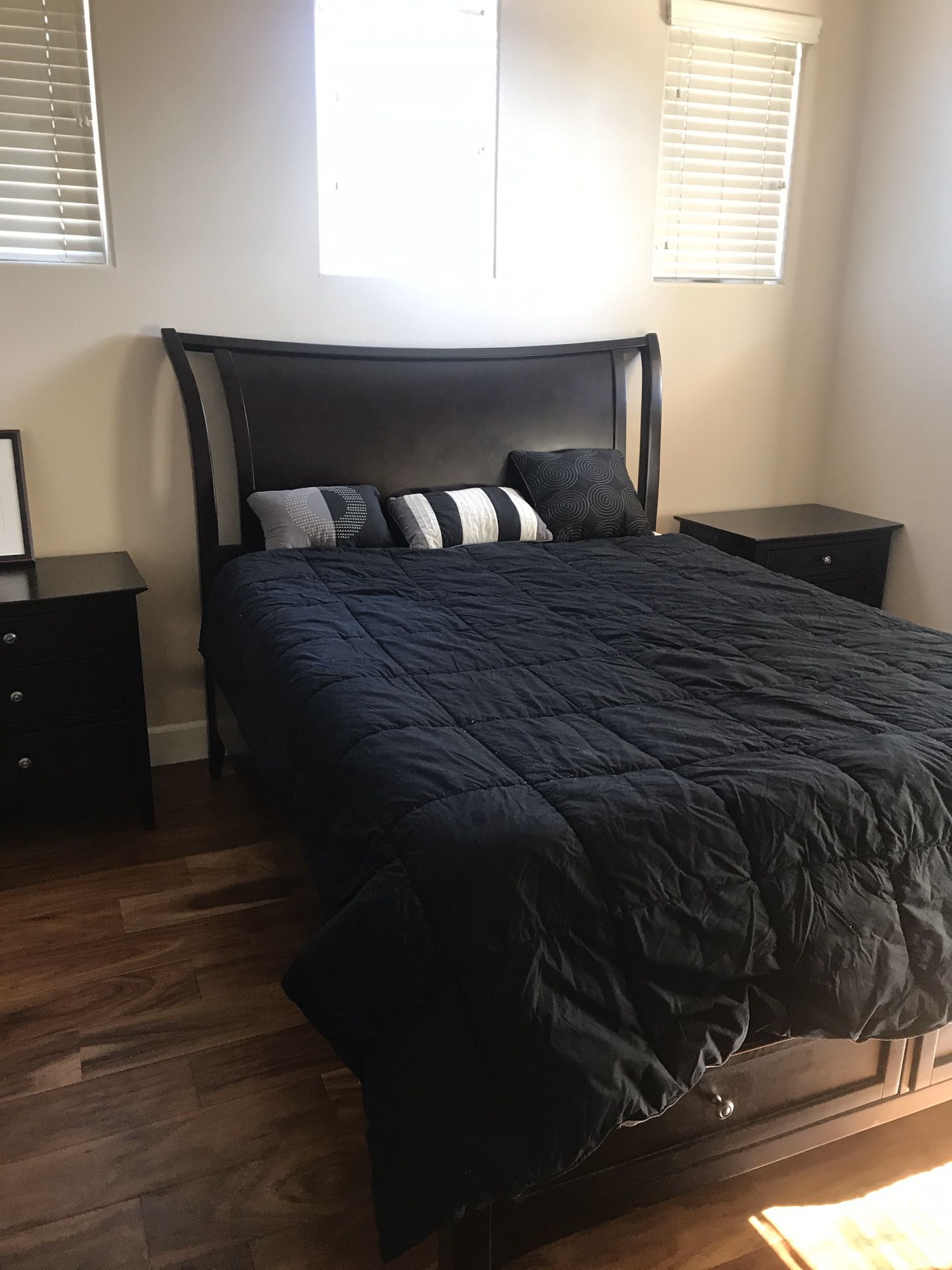 Queen bed, end tables, dresser with mirror, dresser - like new, less than three years old