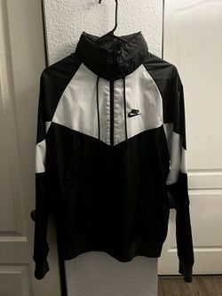 Mens Nike Windbreaker