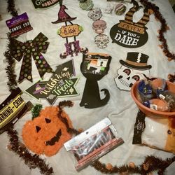 Huge Bundle Of Halloween Decorations 
