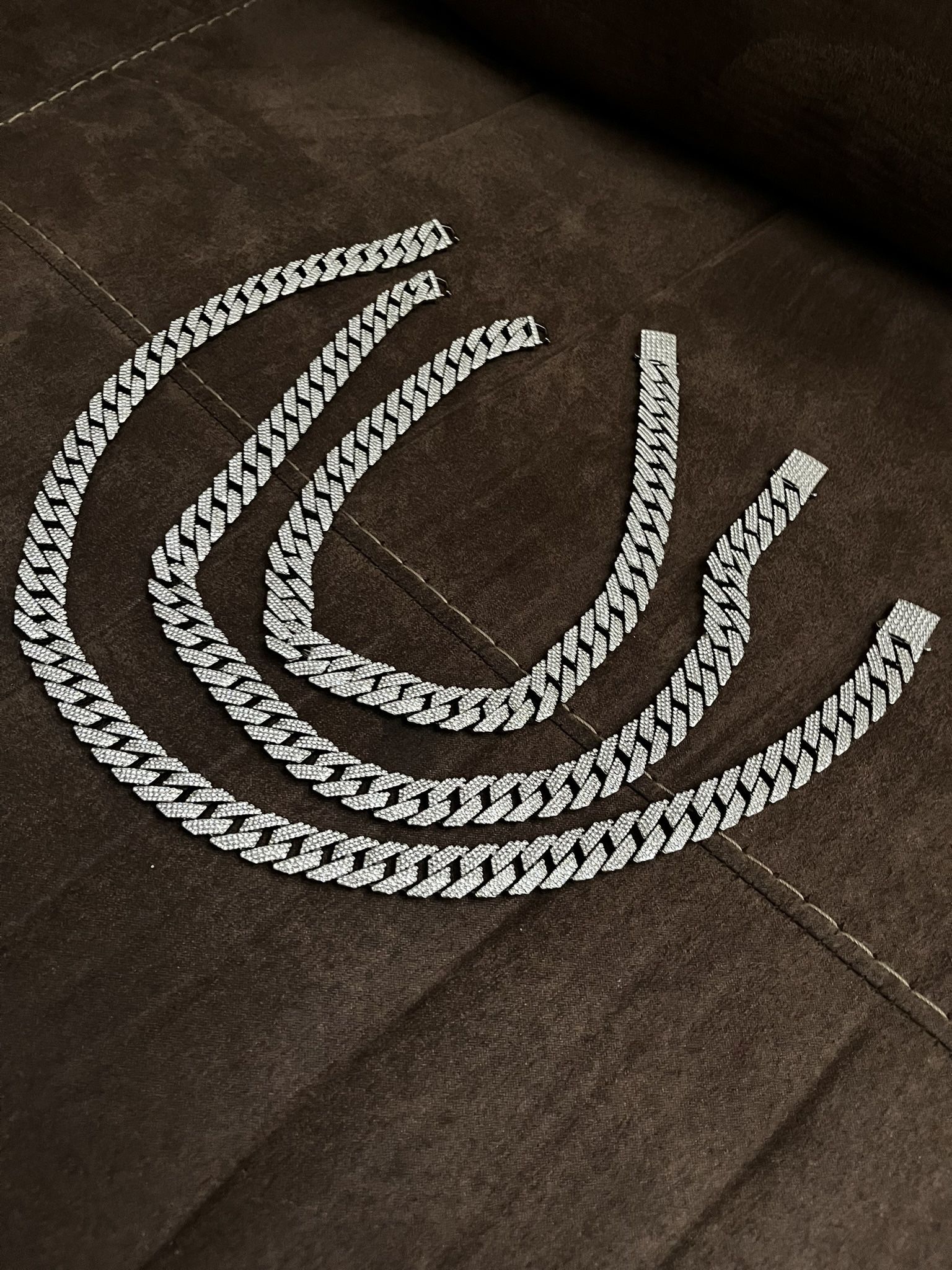 High Quality Iced Out Cuban Link Chains