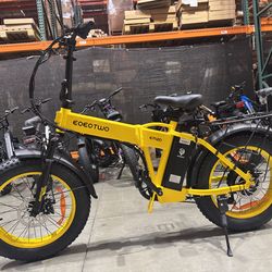 Folding electric bicycle