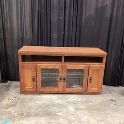 Mission Style Oak Wood China Cabinet with Glass Doors